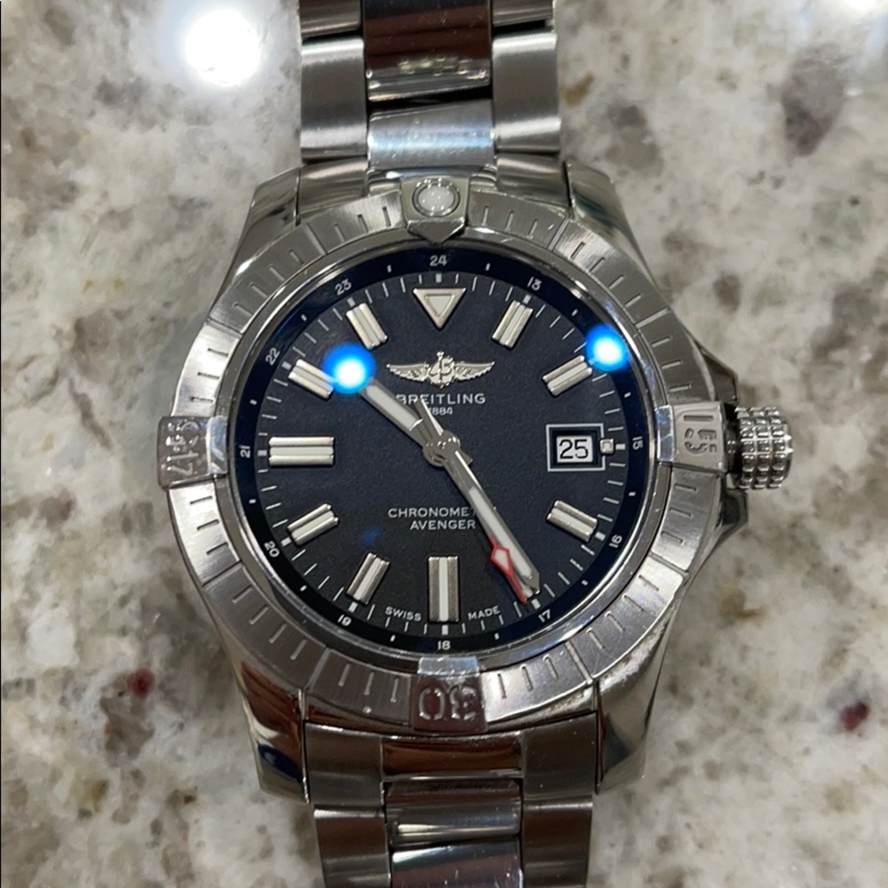 Breitling Avenger 43 automatic watch